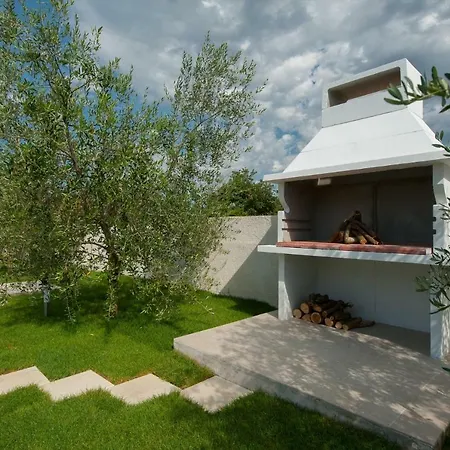 Karla - Zadar Debeljak