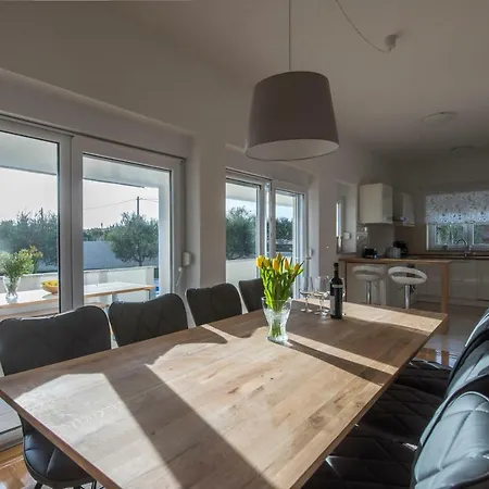 Villa Karla - Zadar Debeljak