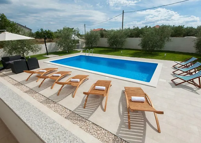 Karla - Zadar Debeljak